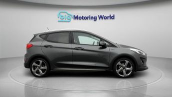 Ford Fiesta ACTIVE 1