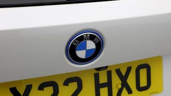 BMW 3 Series 330E SE PRO