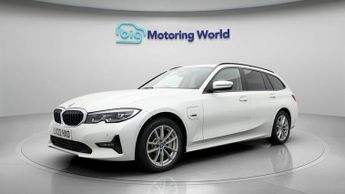 BMW 3 Series 330E SE PRO