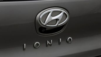 Hyundai IONIQ PREMIUM