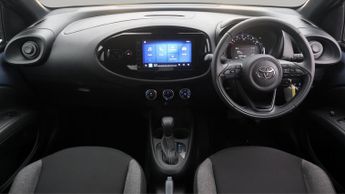Toyota Aygo X VVT-I PURE