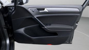 Volkswagen e-Golf E-GOLF