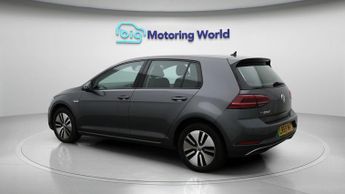 Volkswagen e-Golf E-GOLF