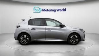 Peugeot 208 PURETECH ALLURE PREMIUM S/S