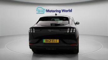 Ford Mustang Mach-E BASE