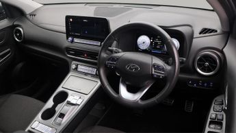 Hyundai KONA PREMIUM