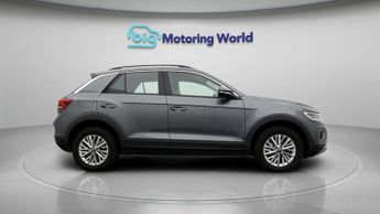 Volkswagen T-Roc LIFE TSI DSG