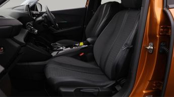 Peugeot E-2008 ALLURE