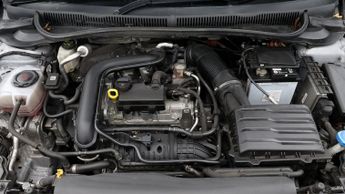 Volkswagen Polo LIFE TSI DSG