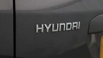 Hyundai KONA PREMIUM