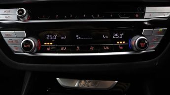 BMW iX3 PREMIER EDITION