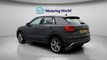 Audi Q2 TDI S LINE