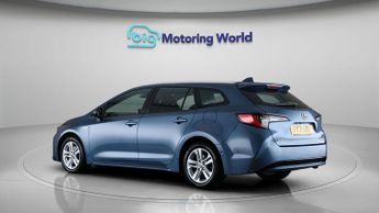 Toyota Corolla ICON TECH