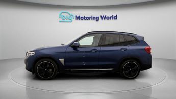 BMW iX3 PREMIER EDITION PRO