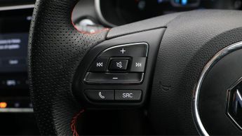 MG MG ZS TROPHY CONNECT