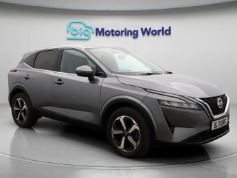 Nissan Qashqai DIG-T N-CONNECTA DCT