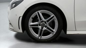 Mercedes-Benz B Class B 200 AMG LINE PREMIUM