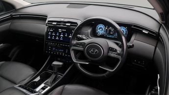 Hyundai TUCSON T-GDI ULTIMATE DCT