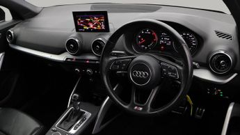 Audi Q2 TDI S LINE