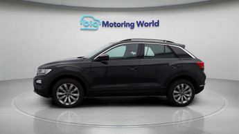 Volkswagen T-Roc SE TSI EVO DSG