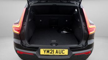 Volvo XC40 RECHARGE T4 R-DESIGN