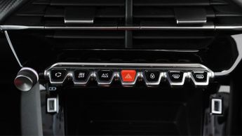 Peugeot E-2008 ACTIVE PREMIUM PLUS