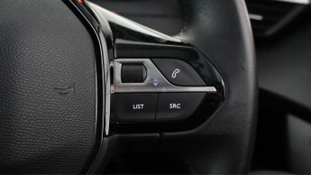 Peugeot E-2008 ACTIVE PREMIUM PLUS