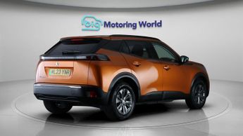 Peugeot E-2008 ACTIVE PREMIUM PLUS