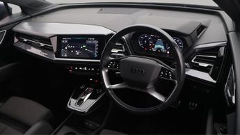 Audi Q4 e-tron S LINE