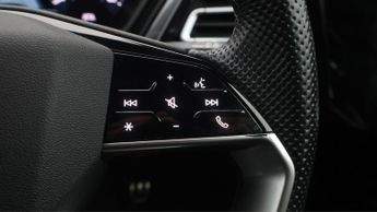 Audi Q4 e-tron S LINE