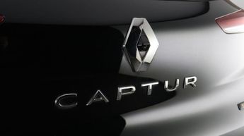 Renault Captur TECHNO E-TECH