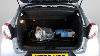 Renault Captur TECHNO E-TECH