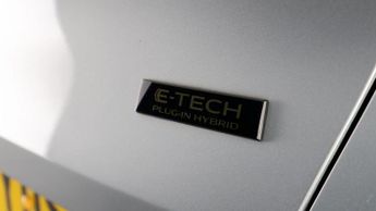Renault Captur TECHNO E-TECH