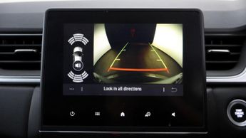 Renault Captur TECHNO E-TECH