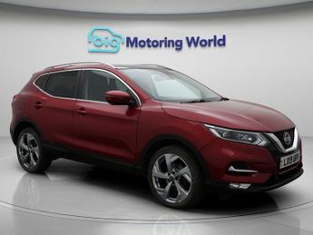 Nissan Qashqai DIG-T TEKNA DCT