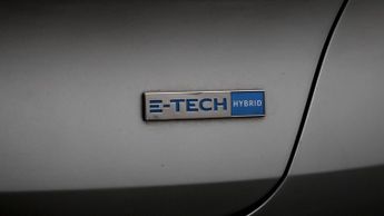 Renault Captur RS LINE E-TECH