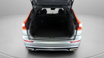 Volvo XC60 T8 TWIN ENGINE R-DESIGN AWD