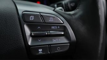 Hyundai IONIQ PREMIUM