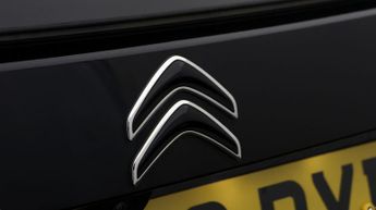 Citroen e-C4 SHINE PLUS