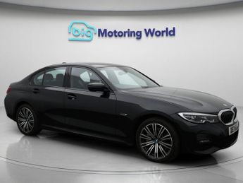 BMW 330 330E M SPORT