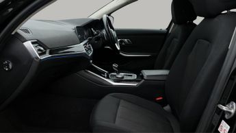 BMW 3 Series 330E SE PRO