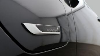 BMW 3 Series 330E SE PRO