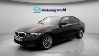 BMW 3 Series 330E SE PRO