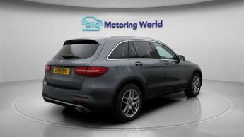 Mercedes-Benz GLC GLC 220 D 4MATIC AMG LINE