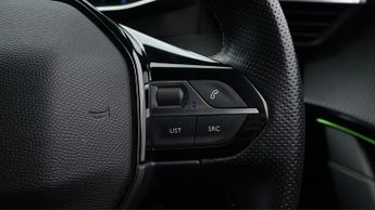 Peugeot E-208 GT LINE