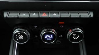 Renault Clio TECHNO E-TECH