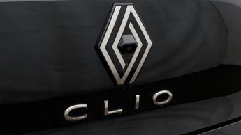 Renault Clio TECHNO E-TECH