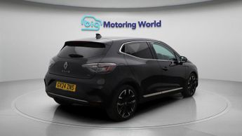 Renault Clio TECHNO E-TECH