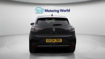 Renault Clio TECHNO E-TECH