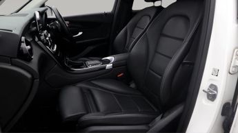 Mercedes-Benz GLC GLC 220 D 4MATIC SPORT